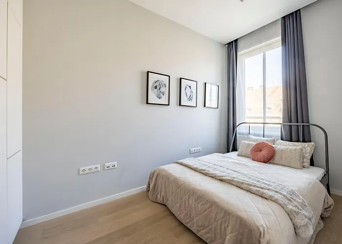 Διαμέρισμα Stylish & Spacious By Prestige Homes *