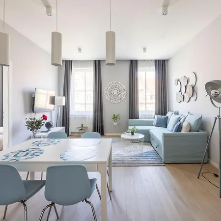 Stylish & Spacious By Prestige Homes Apartament Budapesta