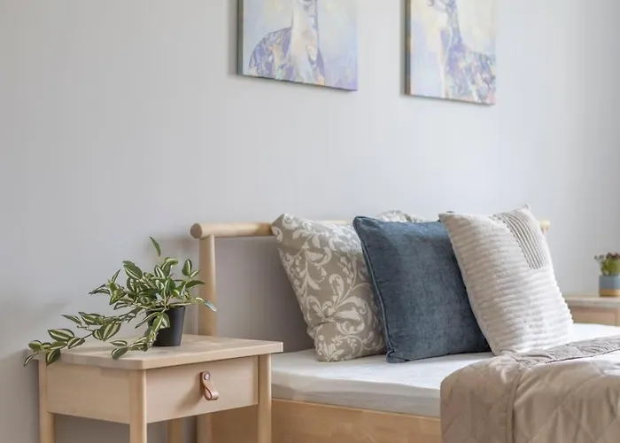 Apartament Stylish & Spacious By Prestige Homes