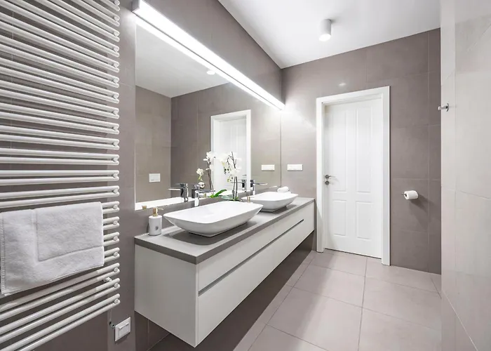 아파트 Stylish & Spacious By Prestige Homes 부다페스트